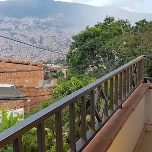 Wonderful House With Views In Medellin-fiber Optics Apartment Medellin
